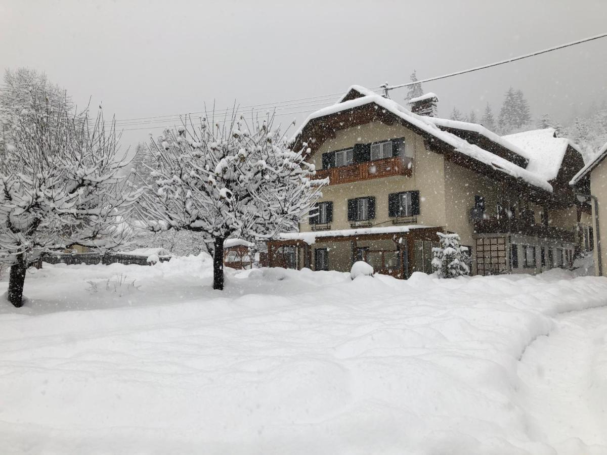 Gaestehaus Rader Weissbriach Luaran gambar